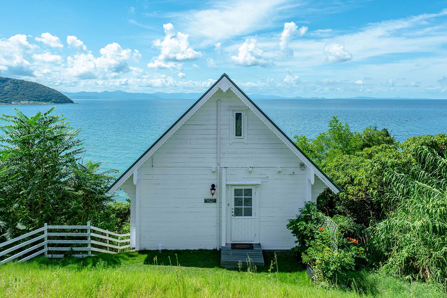 OceanView Standard Cottage