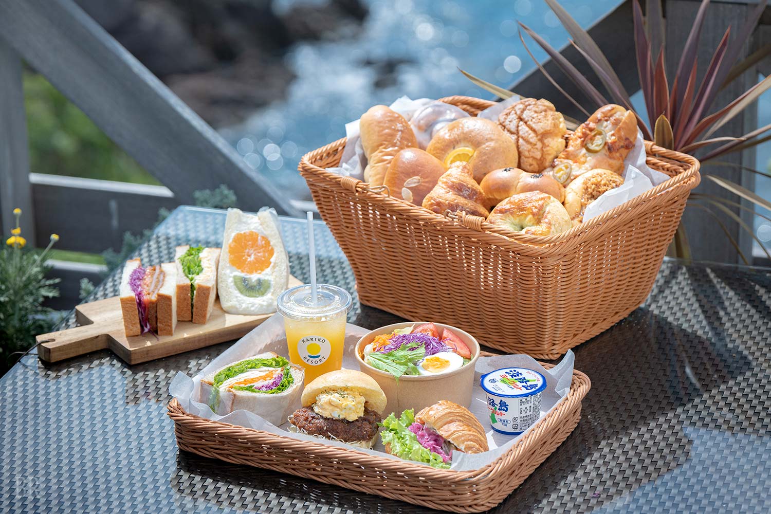 Enjoy the flavors of Awaji Island, a treasure trove of food