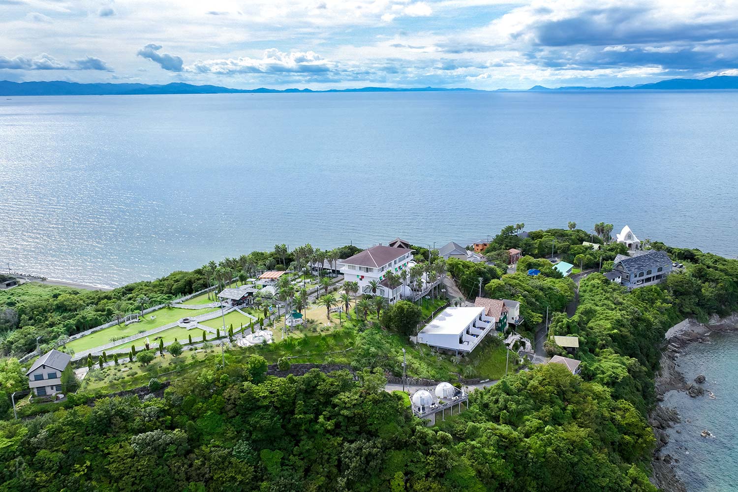 About Kariko Resort